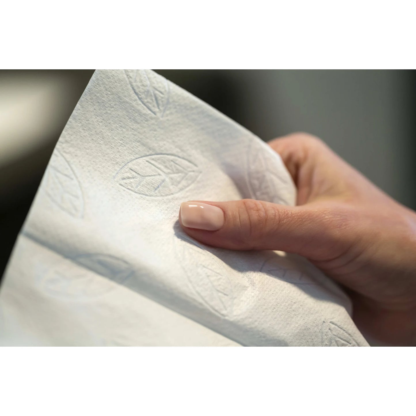32x Tork Xpress® Multifold Papierhandtücher – 2-lagig, Weiß, 21 x 23,5 cm (1x Palette)